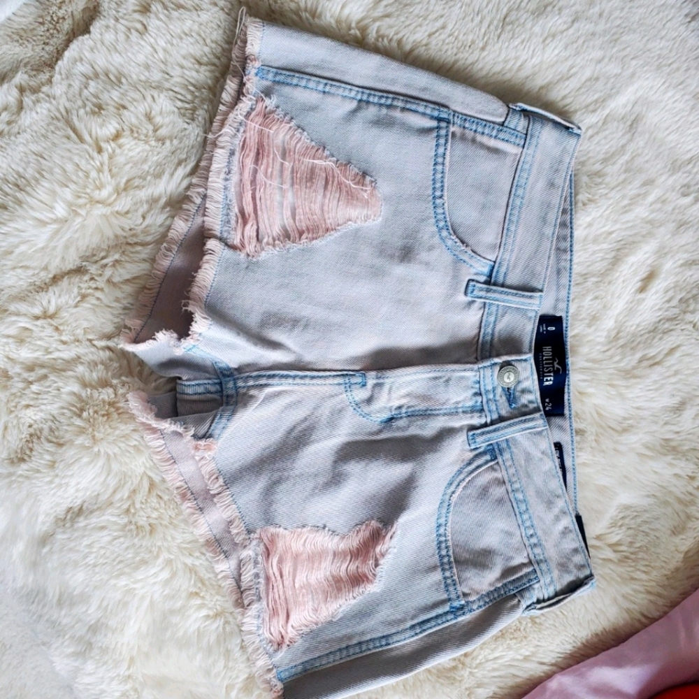 Hollister Light Denim Low Rise Boyfriend Short